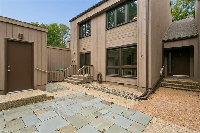 119 Harrops GLN, Williamsburg, VA 23185