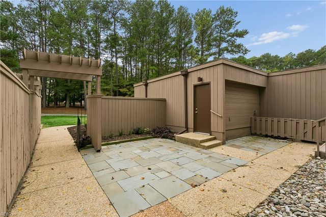 119 Harrops GLN, Williamsburg, VA 23185