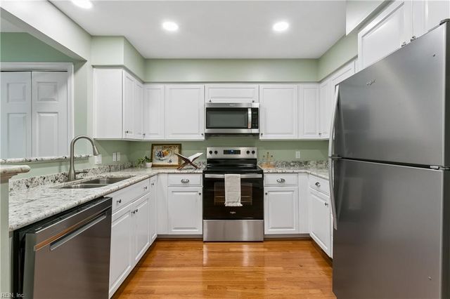 119 Harrops GLN, Williamsburg, VA 23185