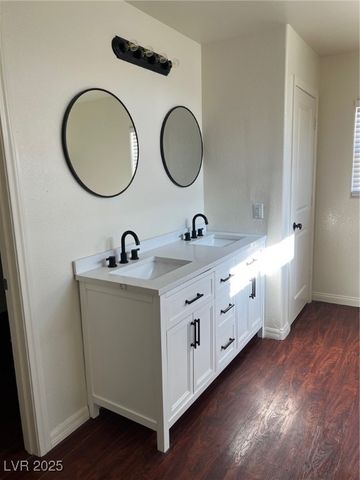 109 Snow Dome Avenue, North Las Vegas, NV 89031