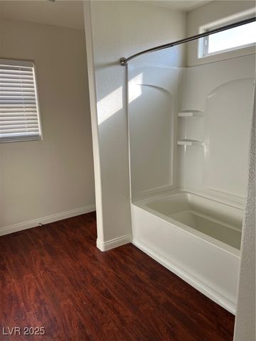 109 Snow Dome Avenue, North Las Vegas, NV 89031