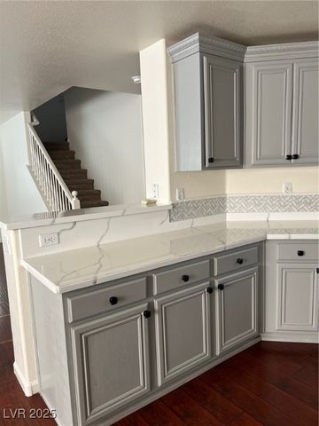 109 Snow Dome Avenue, North Las Vegas, NV 89031