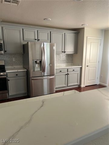 109 Snow Dome Avenue, North Las Vegas, NV 89031