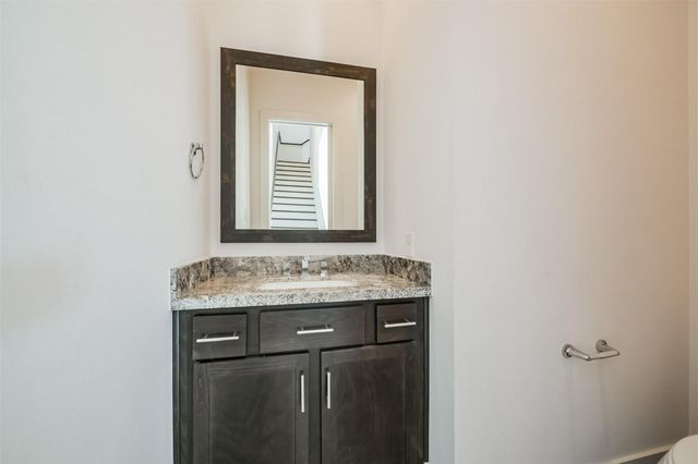 2824 Clay Street, Houston, TX 77003
