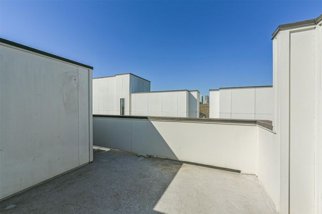 2824 Clay Street, Houston, TX 77003