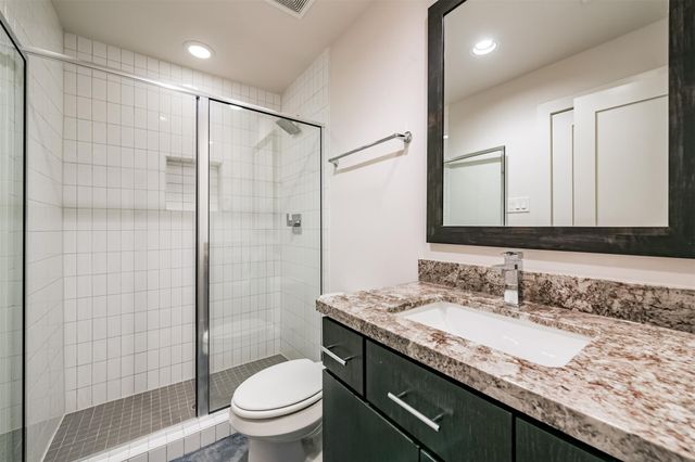 2824 Clay Street, Houston, TX 77003