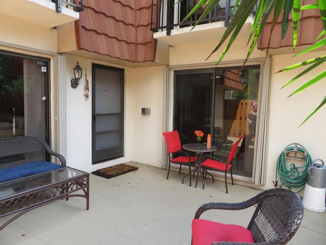 3006 San Clara Drive 10-c, Delray Beach, FL 33445