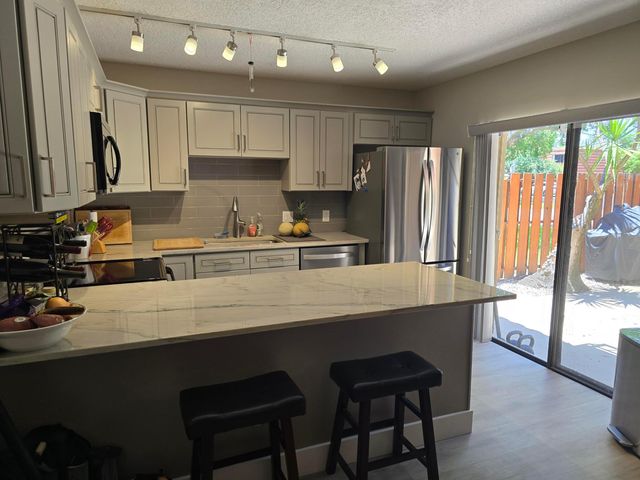 3006 San Clara Drive 10-c, Delray Beach, FL 33445