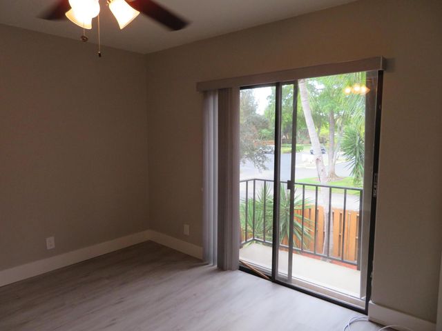 3006 San Clara Drive 10-c, Delray Beach, FL 33445
