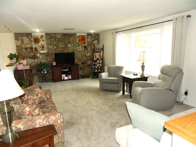 3626 La Marada Way, Klamath Falls, OR 97603