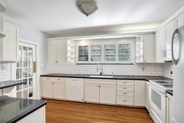 940 Hollywood Blvd, Hollywood, FL 33019