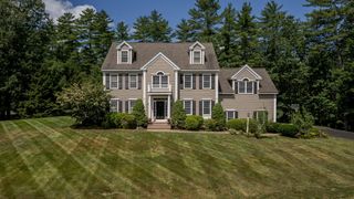 5 Blackford Drive, Exeter, NH 03833