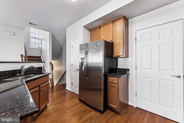 6821 HAMPTON BAY LN, Gainesville, VA 20155
