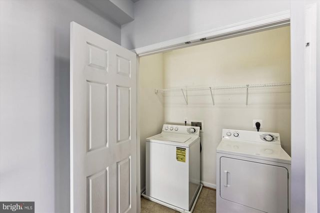 6821 HAMPTON BAY LN, Gainesville, VA 20155