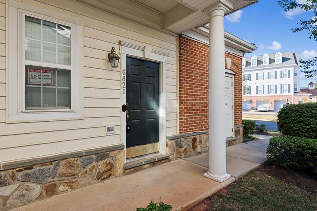 6821 HAMPTON BAY LN, Gainesville, VA 20155