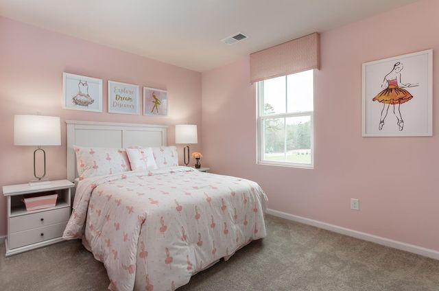 11 WHITE BIRCH RD, Waynesboro, VA 22980