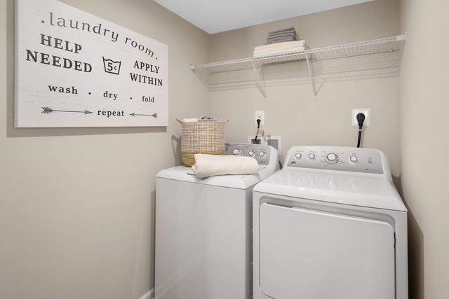 11 WHITE BIRCH RD, Waynesboro, VA 22980