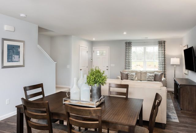 11 WHITE BIRCH RD, Waynesboro, VA 22980