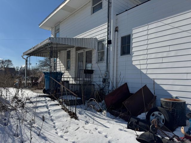 2 N Pearl Street, Knox, IN 46534