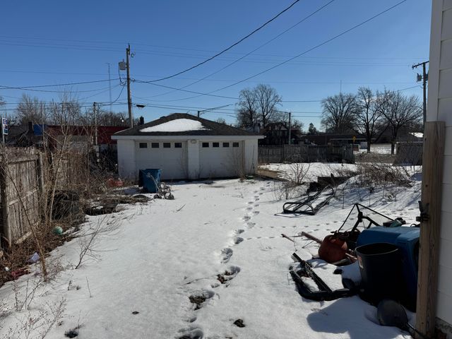 2 N Pearl Street, Knox, IN 46534