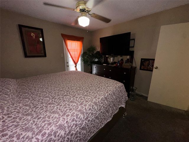 10101 S Gessner Road 213, Houston, TX 77071