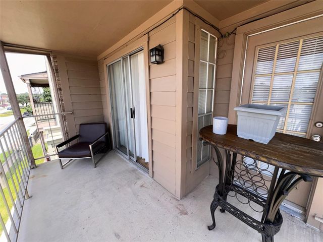 10101 S Gessner Road 213, Houston, TX 77071