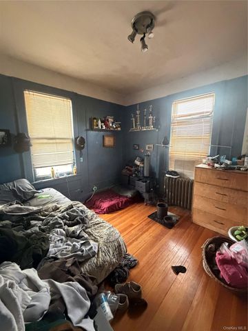 13754 Southgate, Springfield Gardens, NY 11413