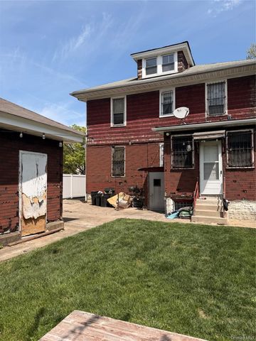 13754 Southgate, Springfield Gardens, NY 11413