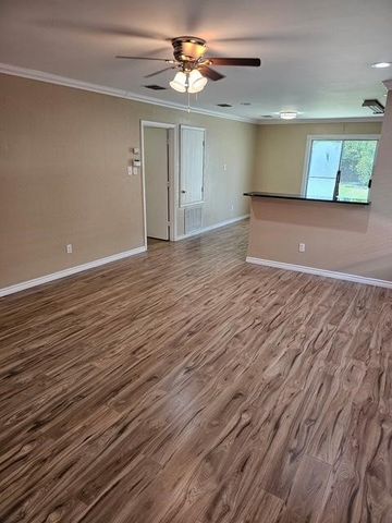 1437 Thornhill Lane, Little Elm, TX 75068