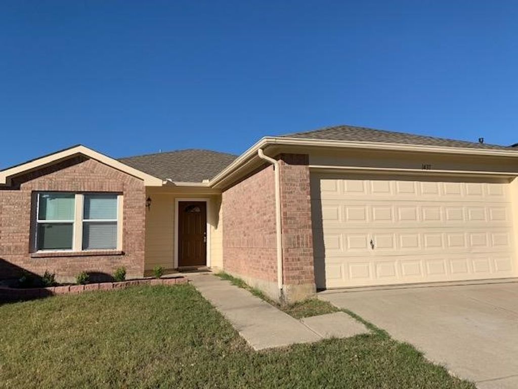 1437 Thornhill Lane, Little Elm, TX 75068