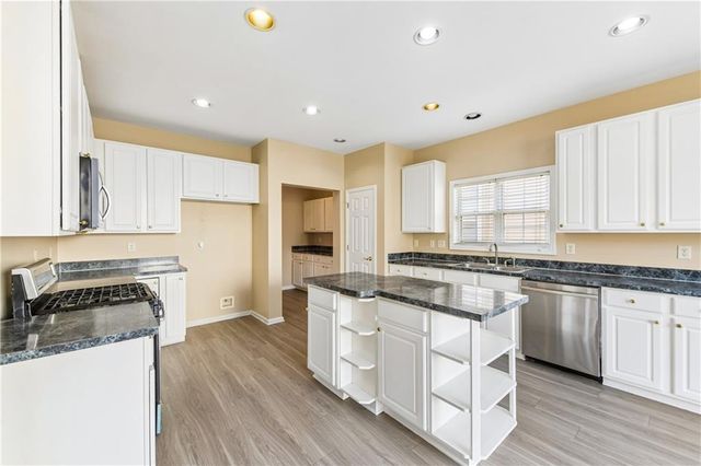 731 Goldenrod Way, Norcross, GA 30093