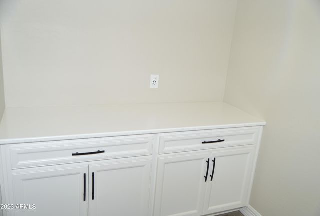 22460 E INDIANA Avenue, Queen Creek, AZ 85142