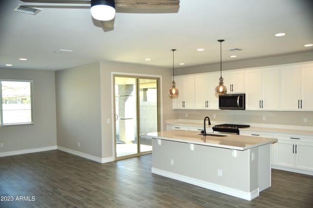 22460 E INDIANA Avenue, Queen Creek, AZ 85142