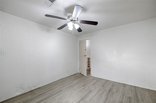 109 W Marsalis Street, Celeste, TX 75423