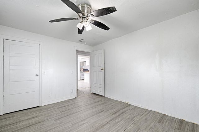 109 W Marsalis Street, Celeste, TX 75423