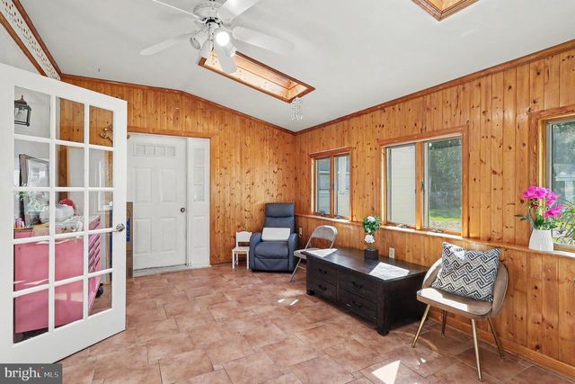 17841 LYDA LN, Dumfries, VA 22026