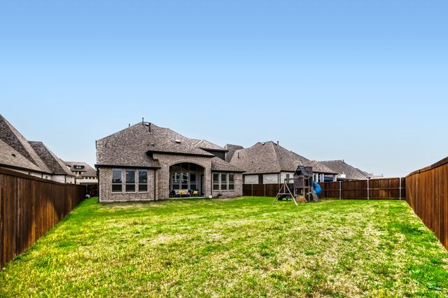 2723 Garrison Drive, Melissa, TX 75454