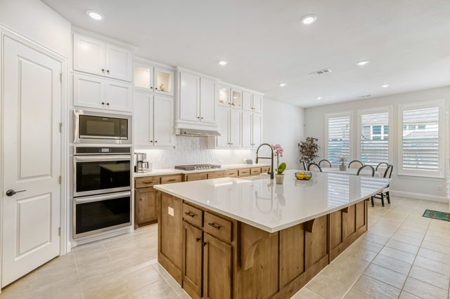 2723 Garrison Drive, Melissa, TX 75454