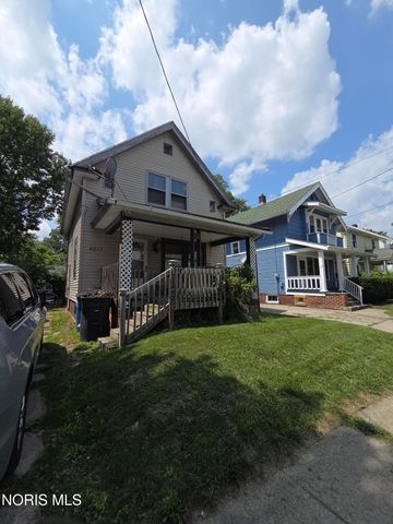4217 Jackman Road, Toledo, OH 43612