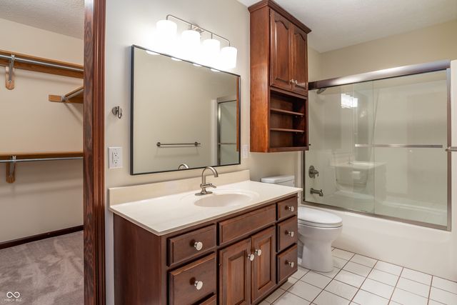 3661 N Lauren Lane, Bloomington, IN 47404