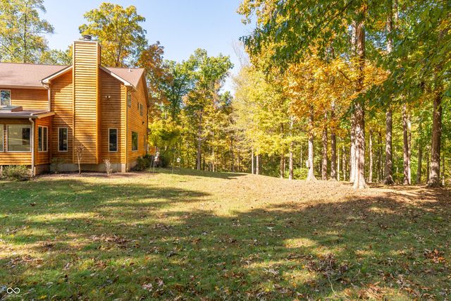 3661 N Lauren Lane, Bloomington, IN 47404