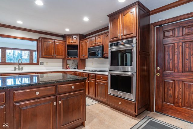 3661 N Lauren Lane, Bloomington, IN 47404