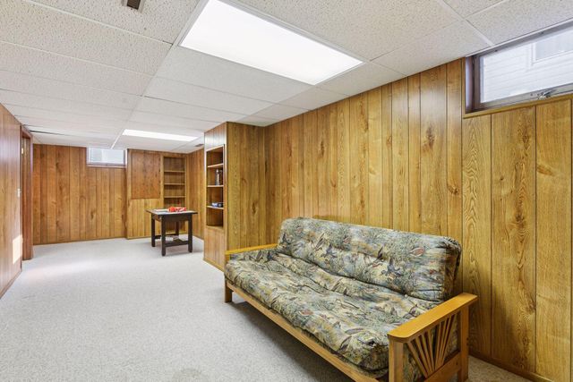 4045 Utica Avenue S, Saint Louis Park, MN 55416