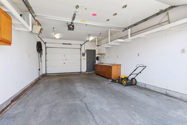 4045 Utica Avenue S, Saint Louis Park, MN 55416