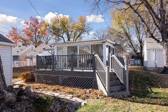 4045 Utica Avenue S, Saint Louis Park, MN 55416