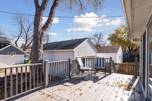 4045 Utica Avenue S, Saint Louis Park, MN 55416