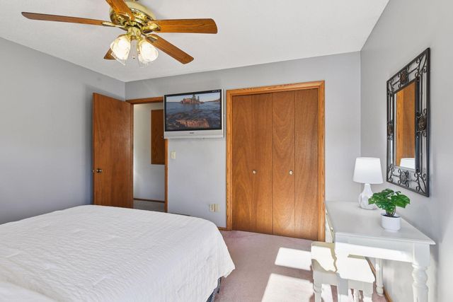 4045 Utica Avenue S, Saint Louis Park, MN 55416