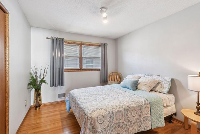 4045 Utica Avenue S, Saint Louis Park, MN 55416