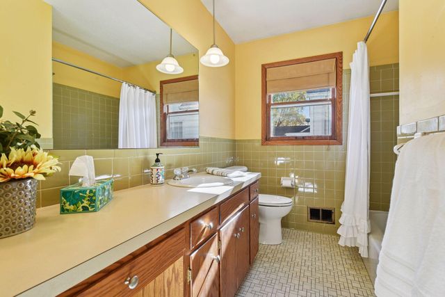 4045 Utica Avenue S, Saint Louis Park, MN 55416