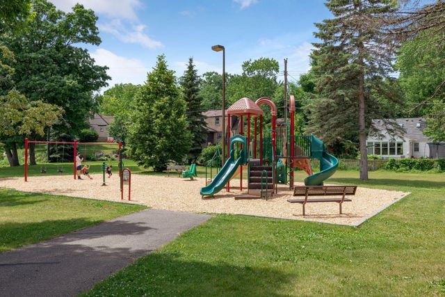 4045 Utica Avenue S, Saint Louis Park, MN 55416